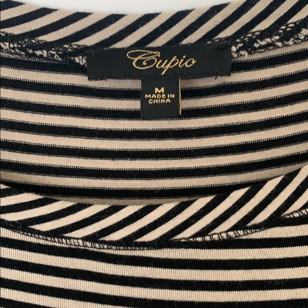 Cupio 3/4 sleeve tunic top - Picture 2 of 4
